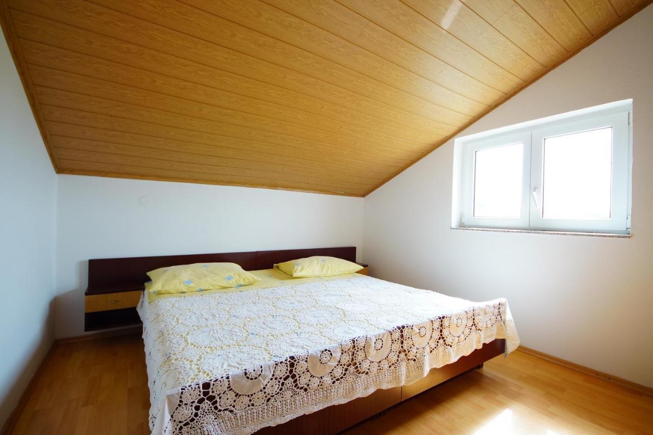 Apartmani Branka 르티나 외부 사진