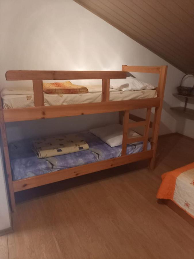 Apartmani Branka 르티나 외부 사진